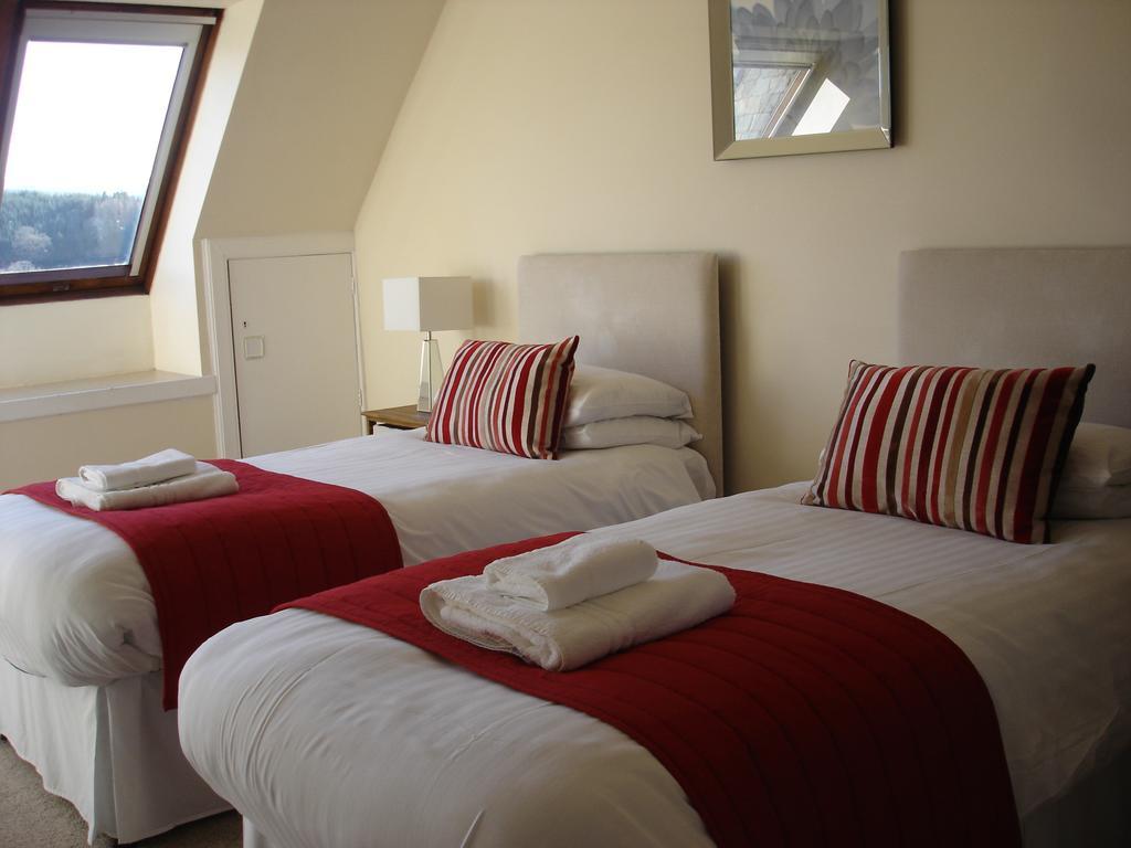 Kilchurn Suites Loch Awe Стая снимка